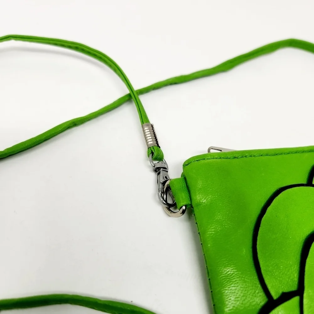 Unbranded | Women's Kelly Green Faux Leather Flower Crossbody Bag (One Size)